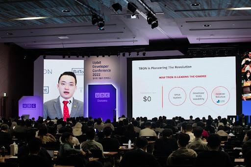 Justin Sun Speaks at UDC: TRON Ecosystem Leads the Way to Web 3.0 with Its User Base Expectedly Growing to Compete with Ethereum Next Year
